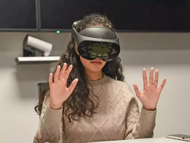 I tried out Meta's virtual reality headset. The tech was cool, but I was relieved to take it off. | Business Insider