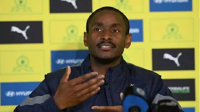 Sundowns head coach denies 'expelling' technical members from senior team - SABC News - Breaking news, special reports, world, business, sport coverage of all South African current events. Africa's news leader.