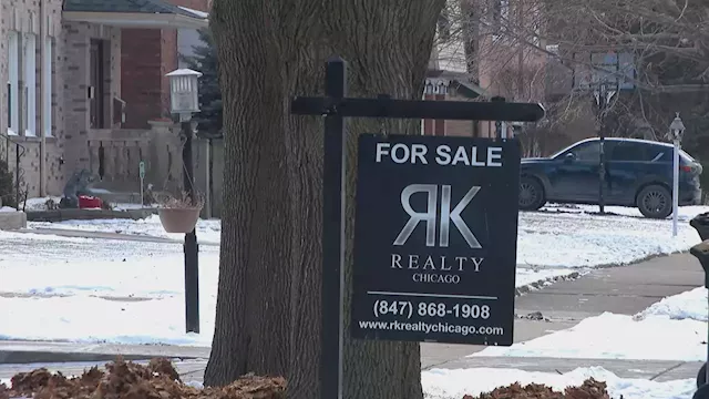 To Buy Or Not To Buy? Looking Toward Chicago’s Housing Market in 2023