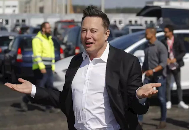 Musk tells Tesla workers not to be 'bothered by stock market craziness' By Reuters