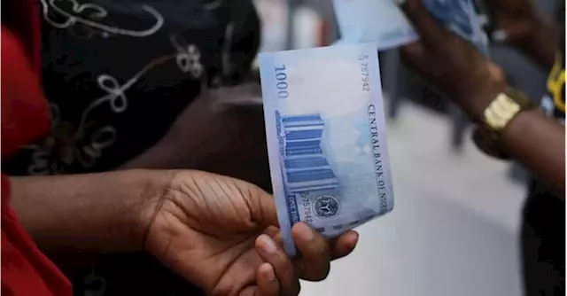 Nigerian naira drops to record low on official market, forwards ease