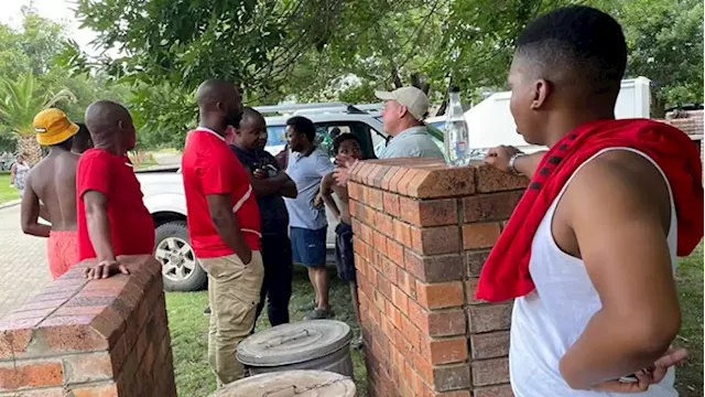 EFF gathers outside Bloemfontein Court ahead Maselspoort alleged racial attacker's appearance - SABC News - Breaking news, special reports, world, business, sport coverage of all South African current events. Africa's news leader.