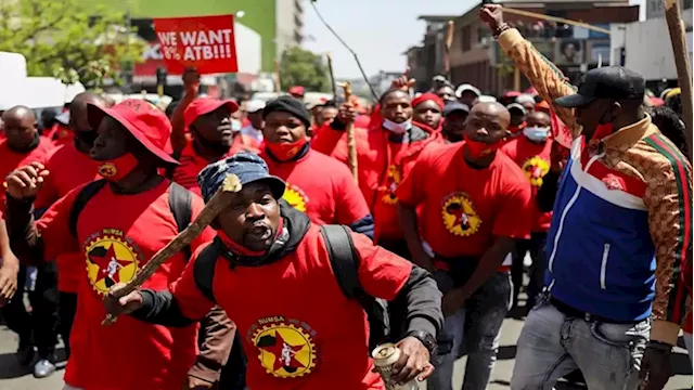 NUM to continue supporting Ramaphosa but will not interfere in ANC issues - SABC News - Breaking news, special reports, world, business, sport coverage of all South African current events. Africa's news leader.