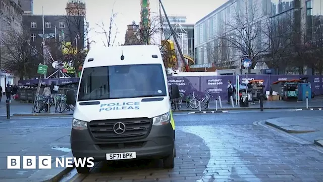 Two hurt in Glasgow St Enoch Christmas market gas explosion