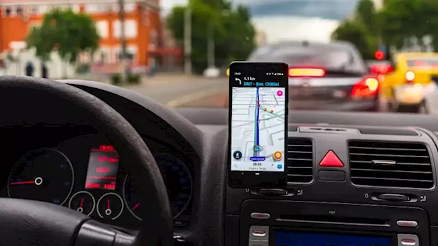 Google to merge mapping service Waze with maps products teams | CNN Business