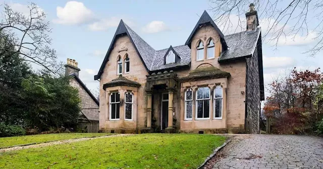 Luxury villa with five bedrooms 'rarely seen' on the market up for sale