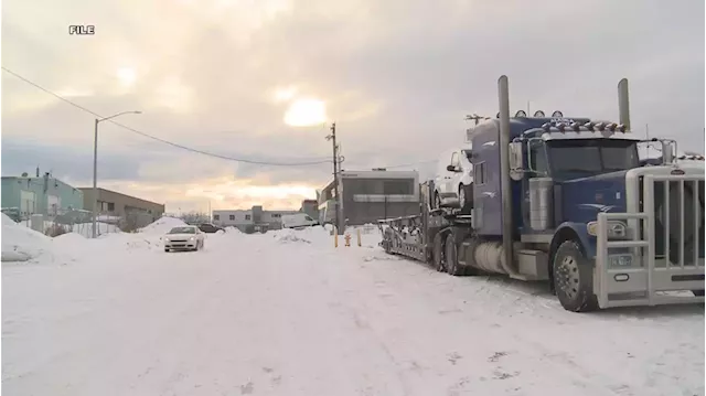 Some Alaska trucking companies face competing wages from Lower 48