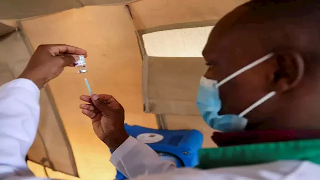 Short AstraZeneca shelf life complicates COVID vaccine rollout to world's poorest - SABC News - Breaking news, special reports, world, business, sport coverage of all South African current events. Africa's news leader.