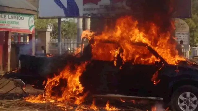 BREAKING: Fire guts Ministry of Finance building in Abuja