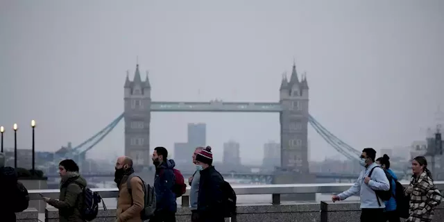 London stocks slump over 2% as Russia invades Ukraine