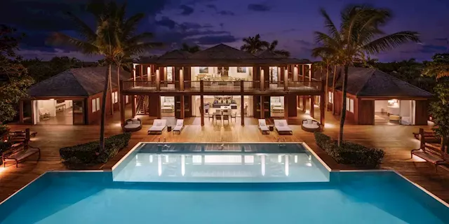 Bruce Willis’s Former Turks and Caicos Compound Hits the Market for $37.5 Million