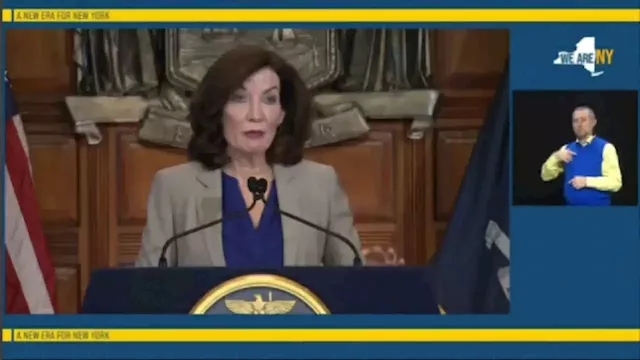 Hochul signs executive order preventing New York State from doing business with Russian entities