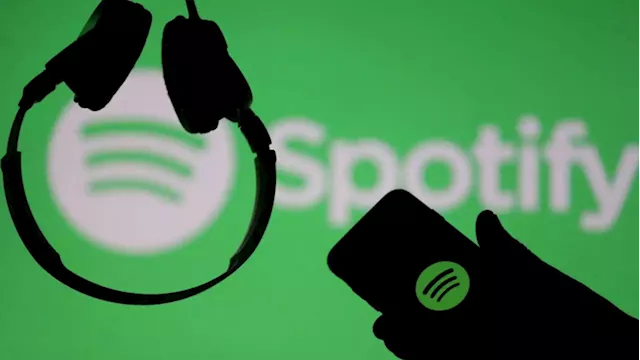 Neil Young takes aim at Spotify CEO, big banks - SABC News - Breaking news, special reports, world, business, sport coverage of all South African current events. Africa's news leader.