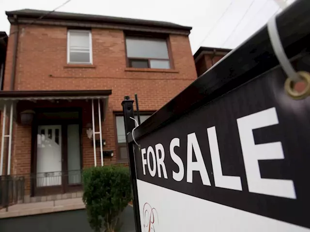 Canadian home prices up 20.6% but market could be nearing turning point