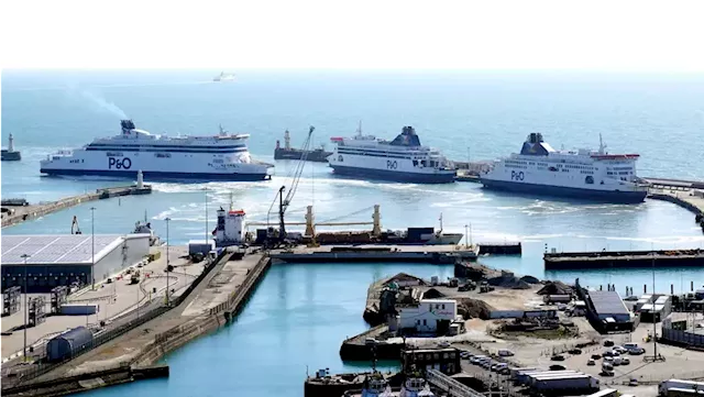 U.K. shipping company fires 800 seafarers, causing port chaos