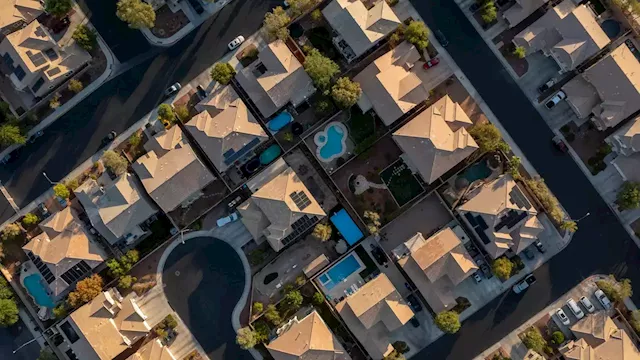 Federal Reserve raises interest rates: What you should know about its impact on Arizona's hot housing market