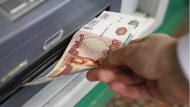 Russian rouble dips in Moscow, down near 25% over 4 weeks - SABC News - Breaking news, special reports, world, business, sport coverage of all South African current events. Africa's news leader.