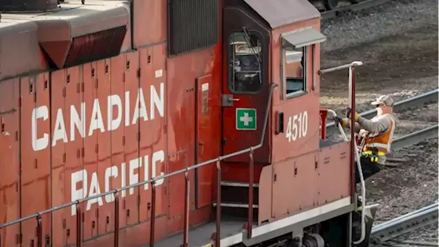 Shutdown begins at CP Rail as union, company continue negotiating | CBC News