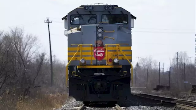 Industry calls for 'permanent' supply chain solution in wake of CP Rail work stoppage