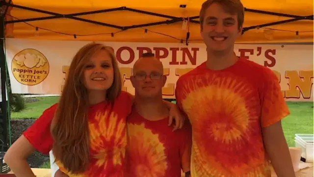 Man with Down syndrome runs thriving kettle corn business with community support