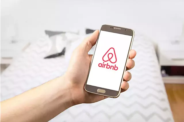 Back in business! South African Airbnb hosts earned over R2 billion in 2021