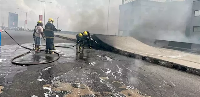 Lagos shuts damaged Eko Bridge as fire destroys market, traders lament