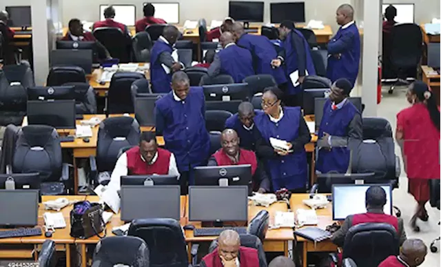 Nigerian stocks sinks to 52-day low amid liquidity squeeze