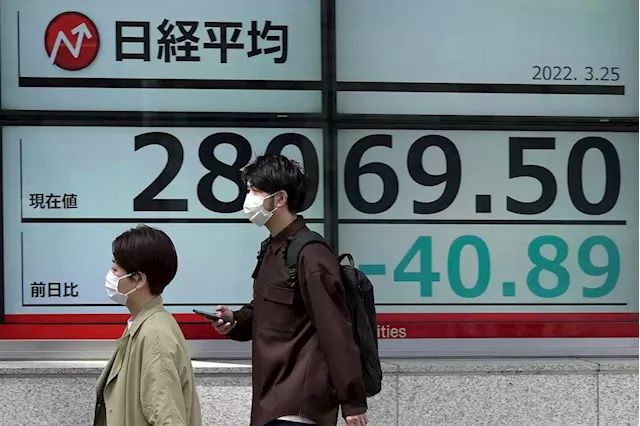 Asian stocks fall after West vows more Russia sanctions