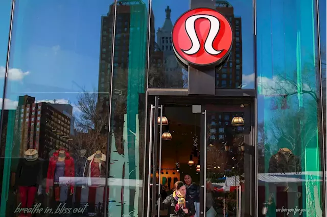 Lululemon forecasts strong 2022 earnings on demand for athletic wear