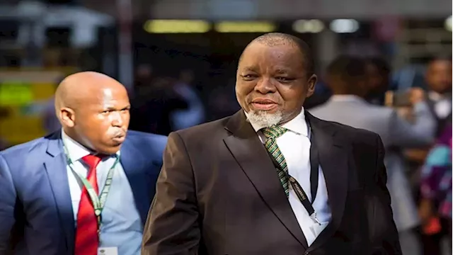 Minister Mantashe labels those opposed to gas exploration on the Wild Coast as 'anti-development' - SABC News - Breaking news, special reports, world, business, sport coverage of all South African current events. Africa's news leader.