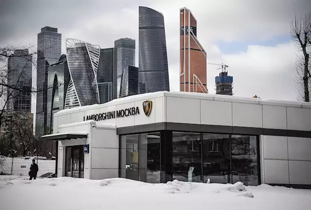 Lamborghini and Ferrari join exodus from Russian car market