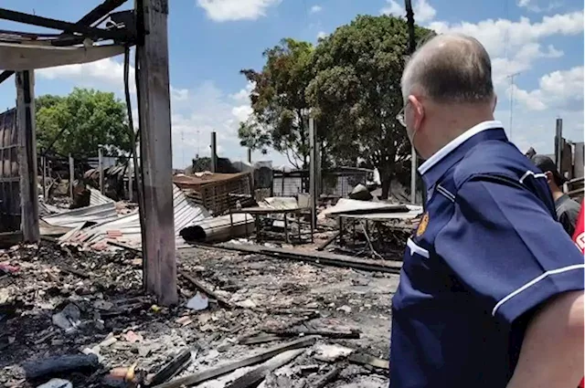 Dr Wee: Yong Peng stall owners hit by market blaze get a helping hand to stay in business