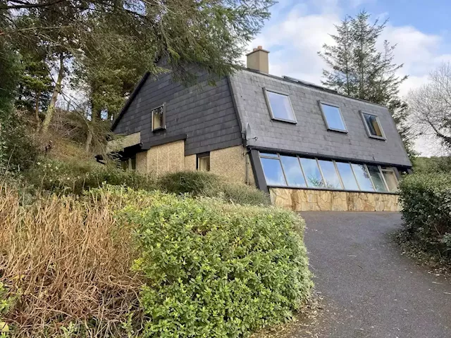 This unique four-bed home in Donegal is on the market for €320,000 | IMAGE.ie