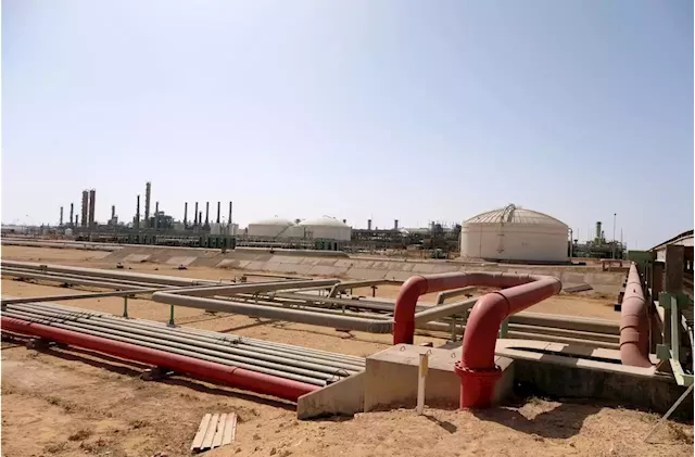 Libya oil company says field closed amid political impasse