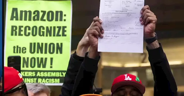 Amazon workers on Staten Island vote to form company’s first U.S. union