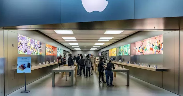 Atlanta Apple Store Workers File for Company's First Union Election in US