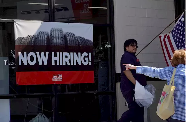 Weekly Jobless Claims Total 184,000, Just Above Expectations in Tight Labor Market