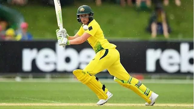 Healy routs England, Australia set 357 for victory - SABC News - Breaking news, special reports, world, business, sport coverage of all South African current events. Africa's news leader.