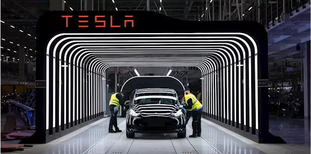 Tesla & German Auto Industry's Varied Tech Paths