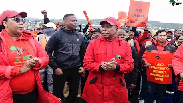 Malema arrives to lead march to Johann Rupert's offices - SABC News - Breaking news, special reports, world, business, sport coverage of all South African current events. Africa's news leader.