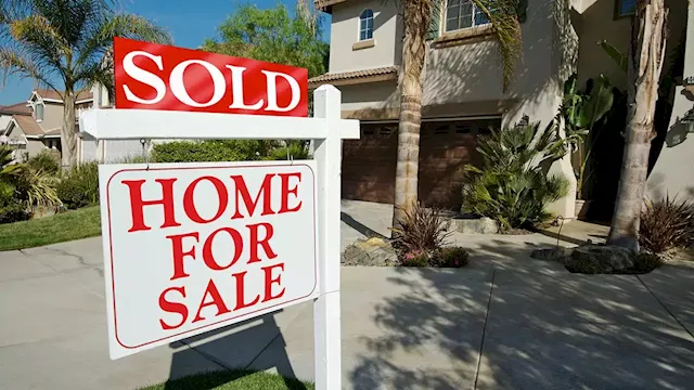 Red-hot housing market can’t ‘possibly sustain itself,’ real estate agent warns