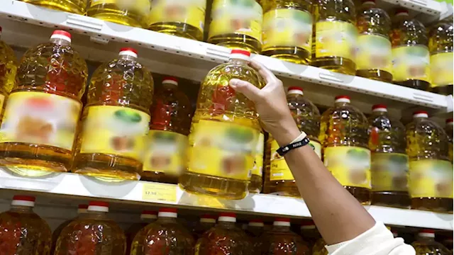 Consumers in SA can expect to pay up to R120 for two litres of cooking oil: Experts - SABC News - Breaking news, special reports, world, business, sport coverage of all South African current events. Africa's news leader.