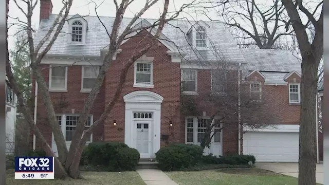 'Sixteen Candles' house in Evanston hits the market for $1.65 million