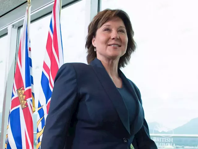 Former B.C. premier says Canada has taken a back seat to others in LNG market