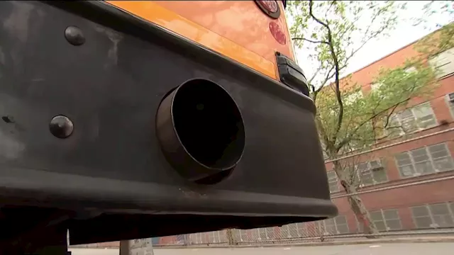 NYC School Bus Companies Violated Idling Laws Outside Schools, Polluted Air: Lawsuit