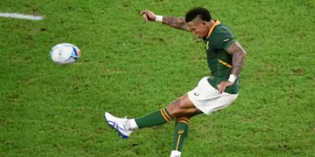 South Africa flyhalf Jantjies arrested after incident on flight - SABC News - Breaking news, special reports, world, business, sport coverage of all South African current events. Africa's news leader.