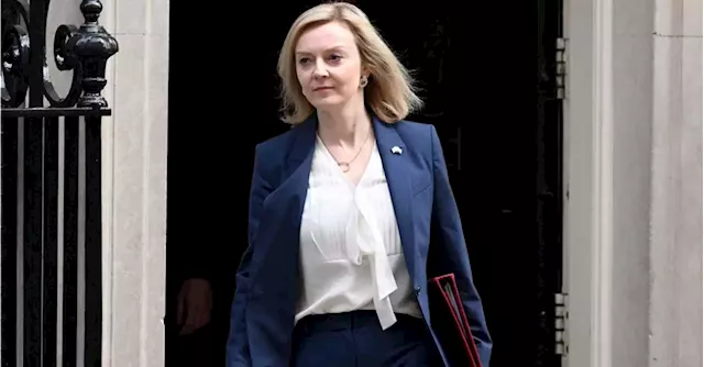 Liz Truss sets out plans to override Northern Ireland Protocol | Business Post