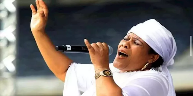 Music fraternity pays tribute to Deborah Fraser - SABC News - Breaking news, special reports, world, business, sport coverage of all South African current events. Africa's news leader.