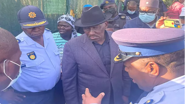 Cele, Masemola to visit Mthatha police station following resident's complaints - SABC News - Breaking news, special reports, world, business, sport coverage of all South African current events. Africa's news leader.