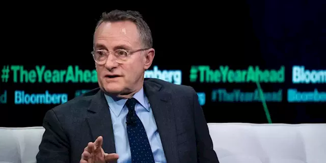 Howard Marks explains how to avoid crashes by learning to recognize signs of bull-market excess